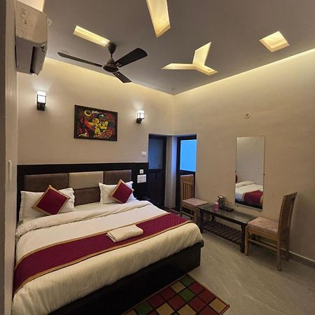Hotel Ps Residency Varanasi Exteriör bild